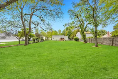 60 Colonial Street, East Northport, NY 11731 - Photo 32