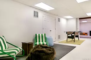 70 S Country Rd, Bellport, NY 11713 - Photo 26