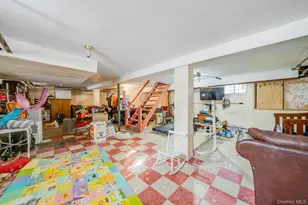 44 Nassau Pkwy, Hempstead, NY 11550 - Photo 18