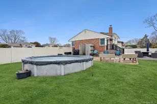 23 Cynthia Ln, East Islip, NY 11730 - Photo 14