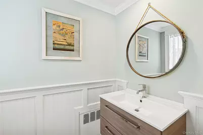 23 Cynthia Lane, East Islip, NY 11730 - Photo 12