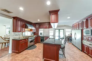 22 Redwood Dr, Great River, NY 11739 - Photo 16