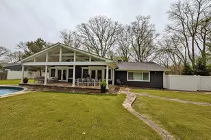 22 Redwood Dr, Great River, NY 11739 - Photo 34