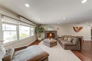 22 Redwood Dr, Great River, NY 11739 - Photo 8