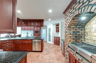 22 Redwood Dr, Great River, NY 11739 - Photo 18