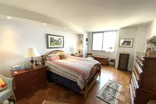 271-10 Grand Central Pkwy, Floral Park, NY 11005 - Photo 20