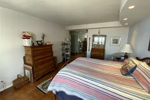 271-10 Grand Central Pkwy, Floral Park, NY 11005 - Photo 22