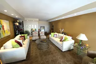 271-10 Grand Central Pkwy, Floral Park, NY 11005 - Photo 2