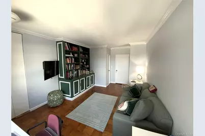 27110 Grand Central Parkway #12H, Floral Park, NY 11005 - Photo 18