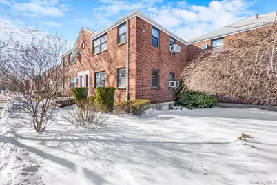 15-28 160th Street #6-29, Whitestone, NY 11357 - Photo 14