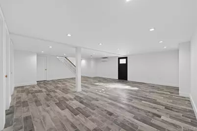 286 Dorchester Road, Garden City South, NY 11530 - Photo 48