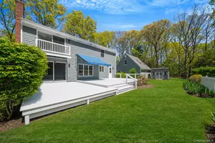 4 Chambord Ct, Shoreham, NY 11786 - Photo 8