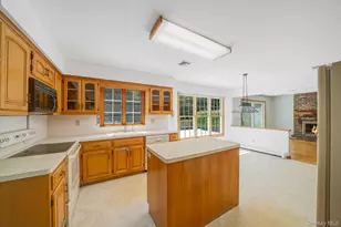 4 Chambord Ct, Shoreham, NY 11786 - Photo 28