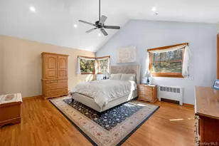 22 Ravine Rd, Great Neck, NY 11023 - Photo 16