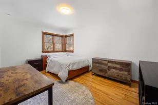 22 Ravine Rd, Great Neck, NY 11023 - Photo 20