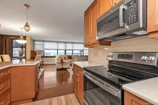 162-20 9th Ave, Whitestone, NY 11357 - Photo 8