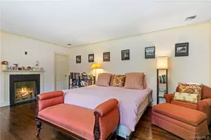 99 Cantitoe St, Katonah, NY 10536 - Photo 12