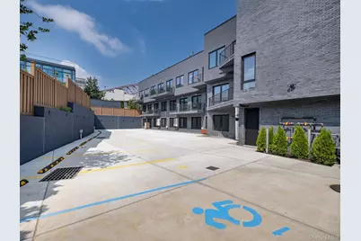 2131 Shore Boulevard #1-G, Astoria, NY 11105 - Photo 8