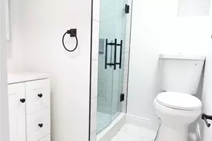 188-11 104th Ave, Saint Albans, NY 11412 - Photo 24