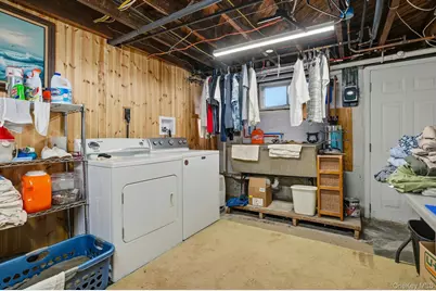 6 Beverly Parkway, Freeport, NY 11520 - Photo 28