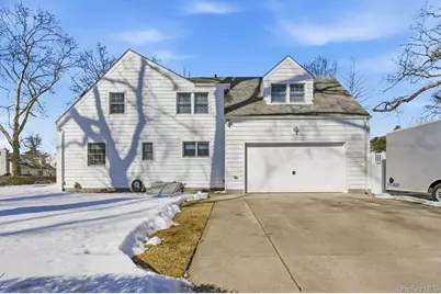 6 Beverly Parkway, Freeport, NY 11520 - Photo 34