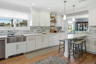 6 Beverly Pkwy, Freeport, NY 11520 - Photo 14