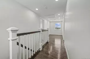 99 Kuhl Ave, Hicksville, NY 11801 - Photo 24