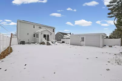 99 Kuhl Avenue, Hicksville, NY 11801 - Photo 6