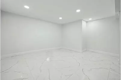 99 Kuhl Avenue, Hicksville, NY 11801 - Photo 26