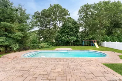 48 Avolet Court, Mount Sinai, NY 11766 - Photo 8