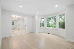 22 Peppermill Ln, Dix Hills, NY 11746 - Photo 16