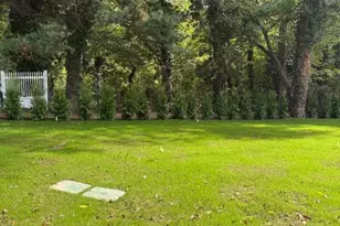 22 Peppermill Ln, Dix Hills, NY 11746 - Photo 12