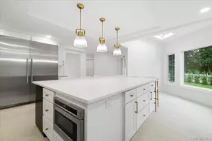 22 Peppermill Ln, Dix Hills, NY 11746 - Photo 12