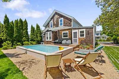 19 New Jersey Avenue, Bellport, NY 11713 - Photo 2