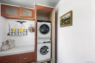 19 New Jersey Ave, Bellport, NY 11713 - Photo 12