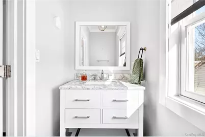 342 Willis Avenue, Hawthorne, NY 10532 - Photo 22