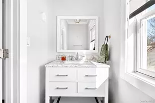 342 Willis Ave, Hawthorne, NY 10532 - Photo 22