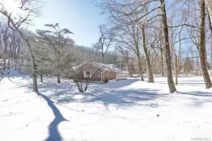 5 Steinway Ct, Suffern, NY 10901 - Photo 40