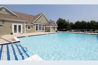 51 Toni Court, Center Moriches, NY 11934 - Photo 34