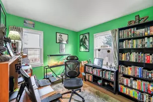 2528 Marshall Ave, Bellmore, NY 11710 - Photo 20