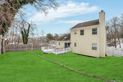 83 Friendship Drive, Rocky Point, NY 11778 - Photo 22