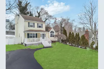 83 Friendship Drive, Rocky Point, NY 11778 - Photo 6