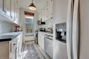 41-08 43rd St, Sunnyside, NY 11104 - Photo 4