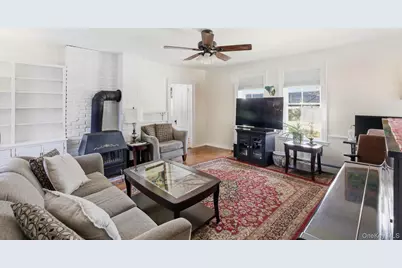 247 Main Street, Center Moriches, NY 11934 - Photo 4