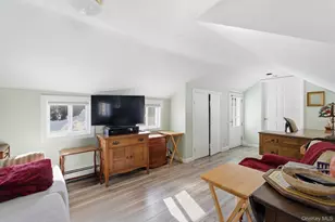 247 Main St, Center Moriches, NY 11934 - Photo 30