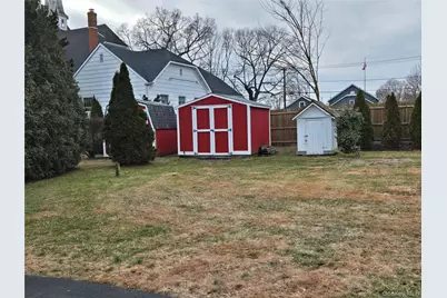 247 Main Street, Center Moriches, NY 11934 - Photo 44