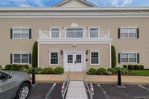 418 Willow Ln, Valley Stream, NY 11580 - Photo 18