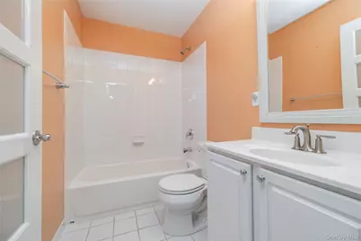 418 Willow Lane, Valley Stream, NY 11580 - Photo 8