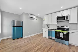 121-41 133rd St, Ozone Park, NY 11420 - Photo 8