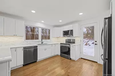 16 Cold Spring Road, Putnam Valley, NY 10579 - Photo 12